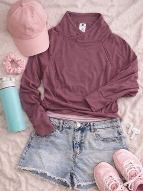 Yogalicious Women's Plum Long Sleeve Top